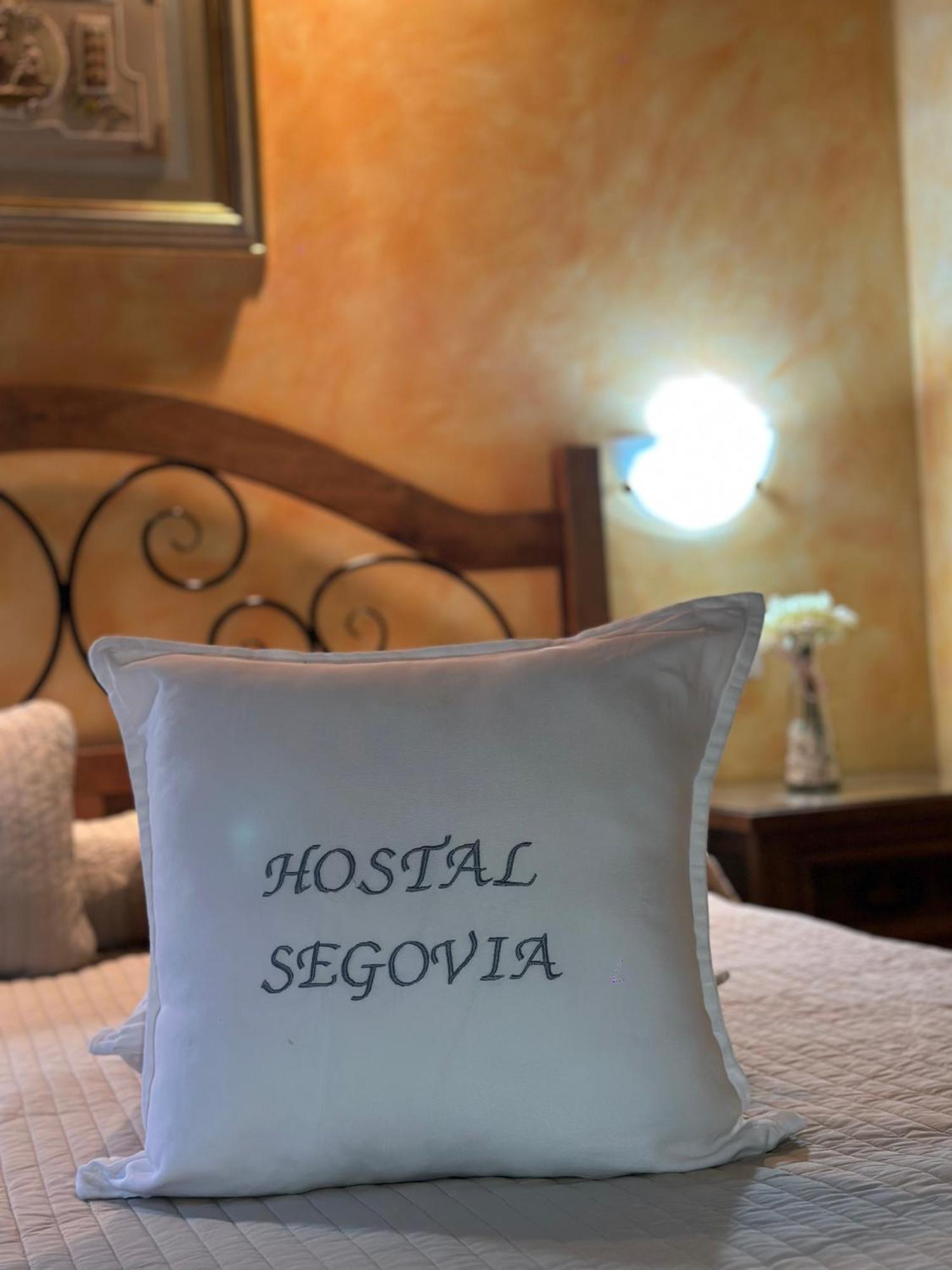 Hostal Segovia Adults Only Exterior photo